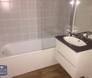 Location Appartement 2 pièces 38m² VALENCIENNES 59300 - Photo 4