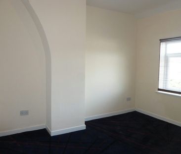 Detached house to rent on - Photo 4