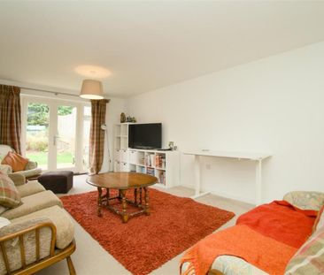 Field View Close, Ampleforth, York, YO62 4EL - Photo 3