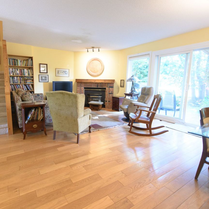 For Lease - 145 Fairway Crescent Unit# 51, Collingwood, Ontario - Photo 1