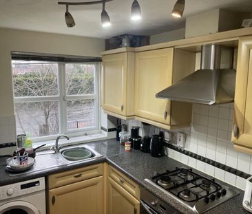 2 bedroom Flat To Let Total Size: 646 SQ FT - Photo 4