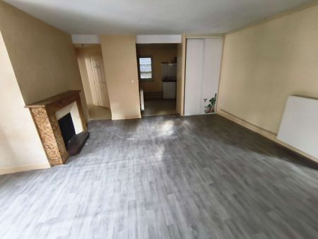 Location Appartement 2 pièces 55m² TULLE 19000 - Photo 2