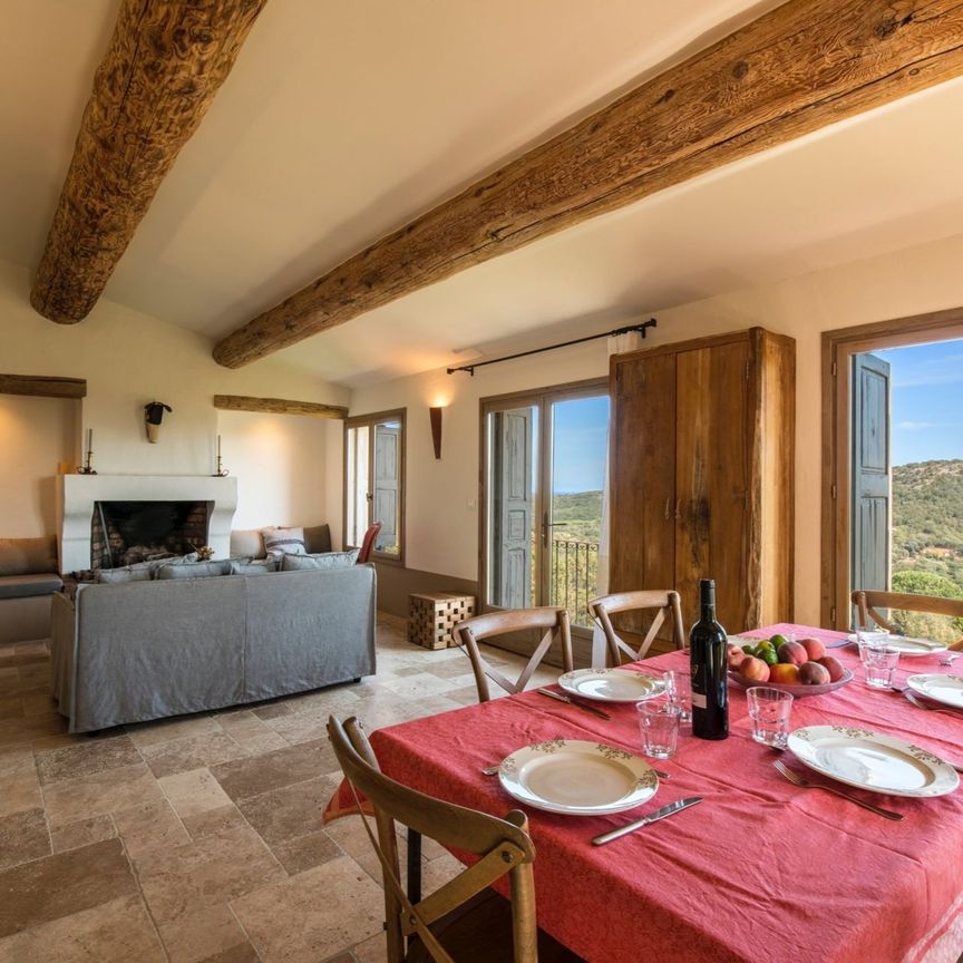 Rental Villa Porto-Vecchio 5 Rooms 120 m² - Photo 1