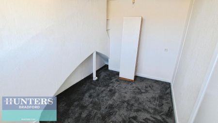 4 bedroom terraced house to rent - Photo 5