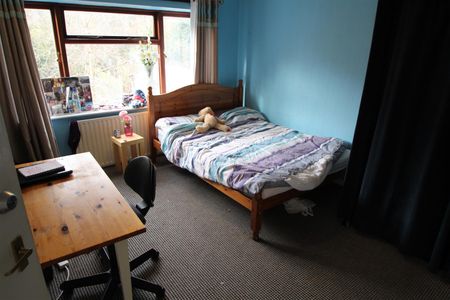 Becketts Park Drive, Headingley, LS6 3PL, Leeds - Photo 3