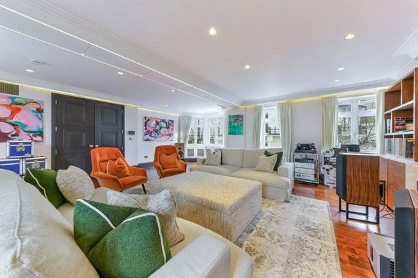 5 bedroom terraced house to rent - Photo 1