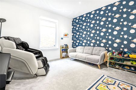 Daffodil Crescent, Barnet - Photo 3