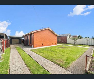 Spacious Family Home in a Quiet Location - Photo 6