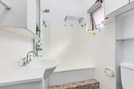 The Key To Value And Beachside Convenience - Photo 5