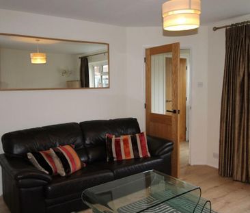 3 bedroom semi-detached house to rent - Photo 3