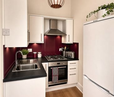 1 Bed Flat, Newlands Road, G44 - Photo 6