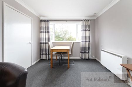 Lonsdale Court, Jesmond - Photo 2