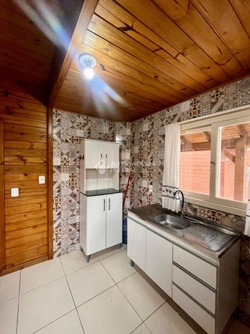 Casa com 2 quartos e 75m² para alugar em Rio Tavares, Florianópolis. - Foto 4