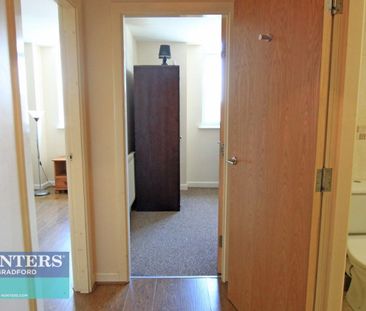 1 bedroom Flat To Let - Photo 6