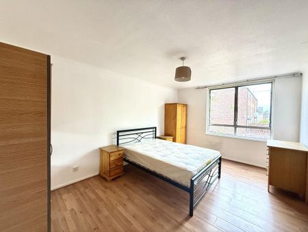 5 bedroom maisonette to rent - Photo 4