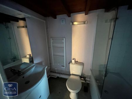 Location Appartement 2 pièces 31m² LILLE 59000 - Photo 3