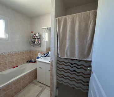 Location Maison 4 pièces 78m² LA PRIMAUBE 12450 - Photo 5