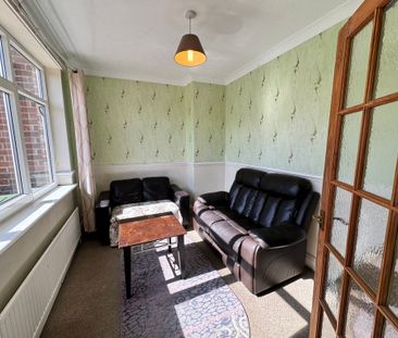 Giles Avenue, Tang Hall - P1849 - Photo 1