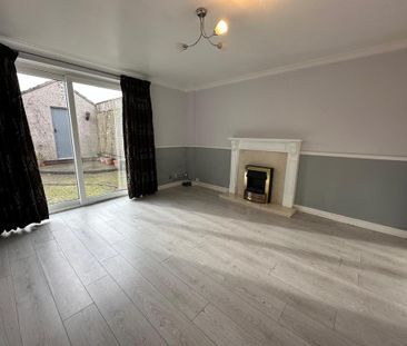 4 bedroom detached house to rent - Photo 6