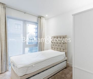 3 Bedroom flat to rent in Faulkner house, Hammersmith, W6 - Photo 1