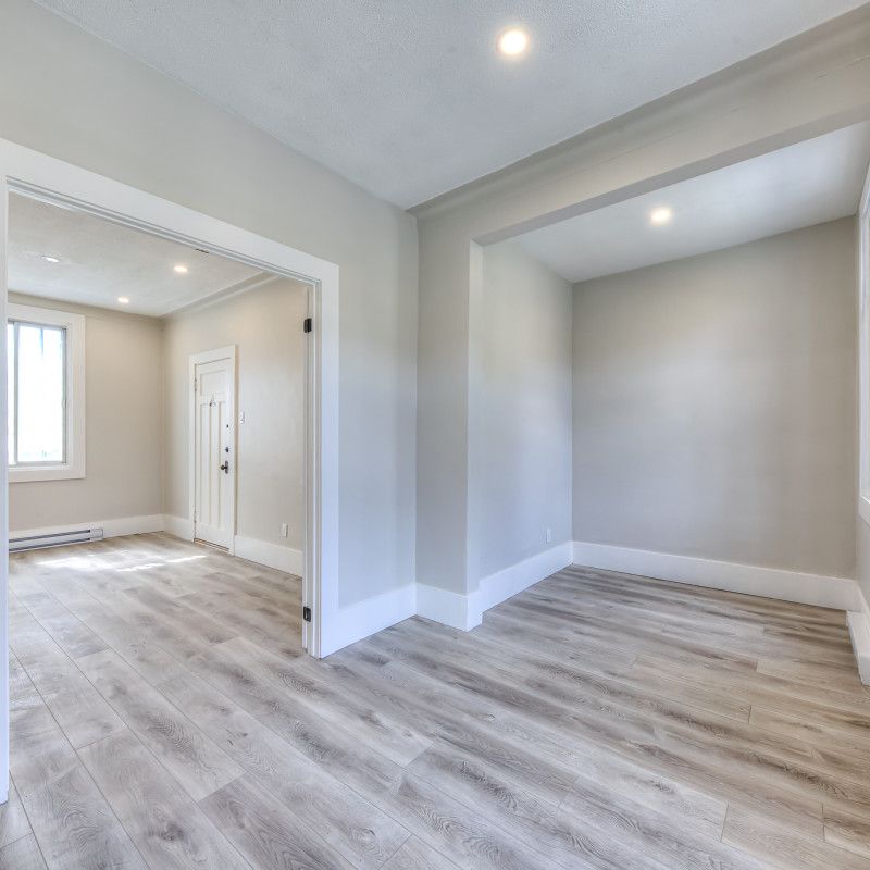 3416 Avenue Patricia, #9 - Photo 1