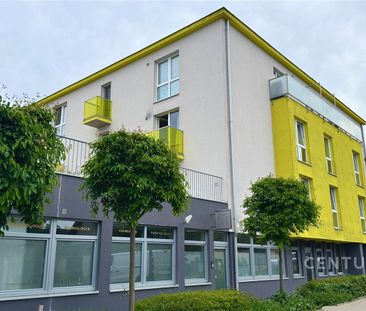 Pronájem bytu 2+kk 60 m², Cedrová 1462, Jesenice - Photo 2