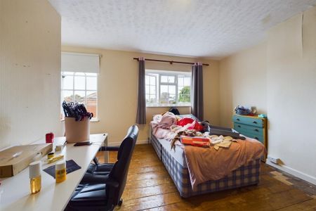 4 bedroom house to rent - Photo 2