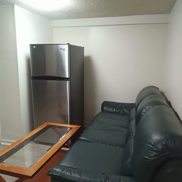 For Lease - 571 Danforth Road Unit# Basement, Toronto, Ontario - Photo 1