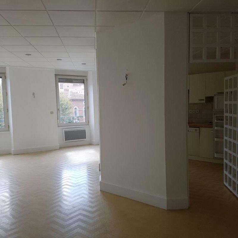 Location Appartement 4 pièces 91m² PRIVAS 07000 - Photo 1