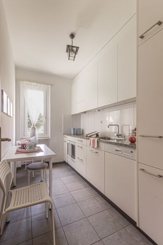 Comfort e convenienza: 2.5 locali nel verde con promozione - Foto 4