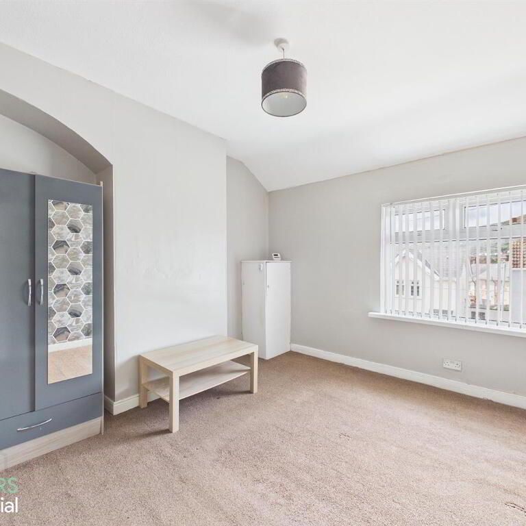 6 Crumlin Gardens, Belfast, BT13 3LJ - Photo 1