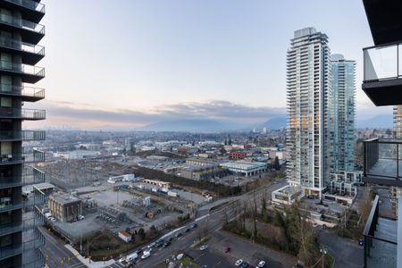 4168 Lougheed Hwy (21st Floor), Burnaby - Photo 2