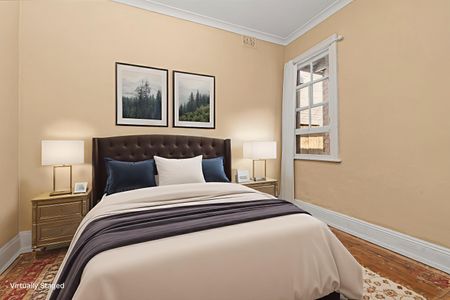 A Serene Inner-West Retreat with North-Facing Garden - Photo 2