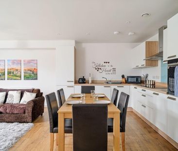 2 bedroom apartment to rent - Photo 3