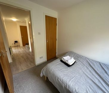 2 Bed Flat, Blanefield Gardens, G13 - Photo 4