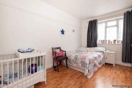 2 bedroom property to rent in London - Photo 4