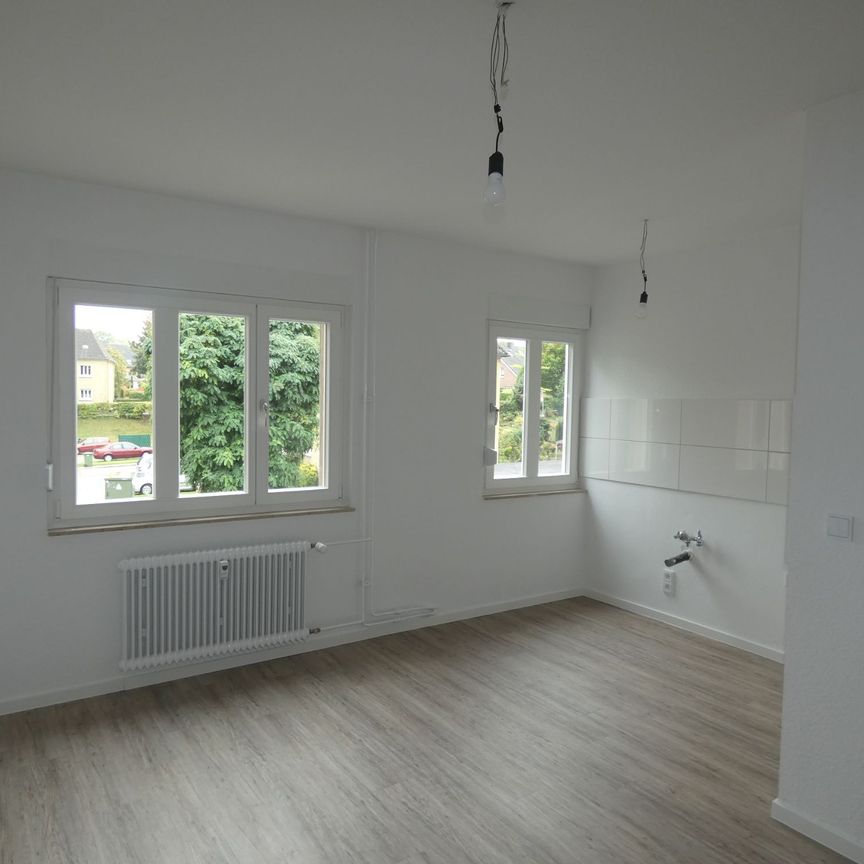 *** Heimaterde! 2 Zimmer, Wohnküche, Erstbezug nach Sanierung, mit eigenem Gartenanteil! *** - Photo 1