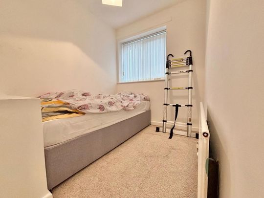 3 bedroom House To Let - Photo 1