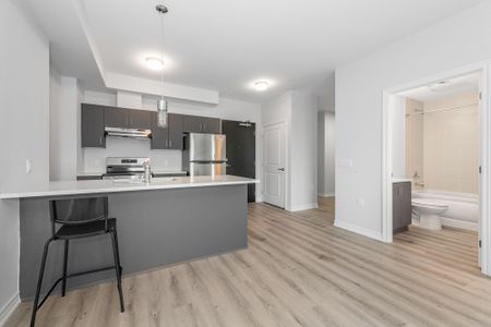 For Lease - 1350 Hemlock Road Unit# 416, Manor Park - Cardinal Glen and Area, Ontario - Photo 2