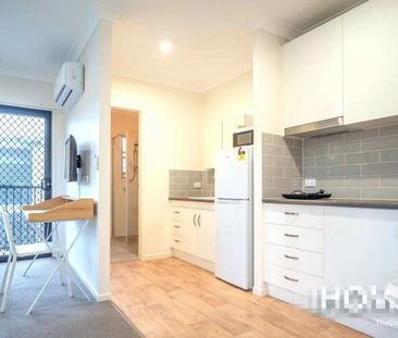 Modern 2-Year New Building: Fully Furnished with All Bills Included... - Photo 5