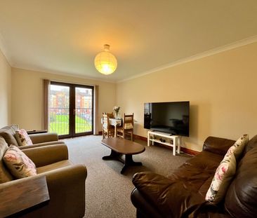 3 Bed Flat, Ferry Road, G3 - Photo 2