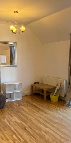 1 bedroom flat to rent - Photo 1