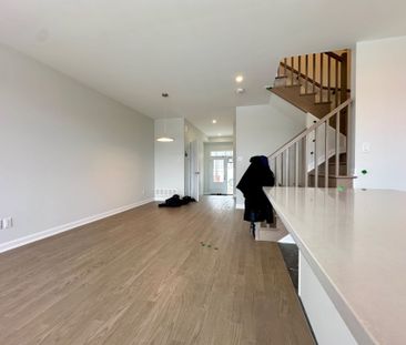 For Lease - 271 BANKSIDE Way, Barrhaven, Ontario - Photo 1