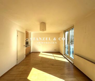 MODERNE & SONNIGE GARCONNIERE - Photo 2
