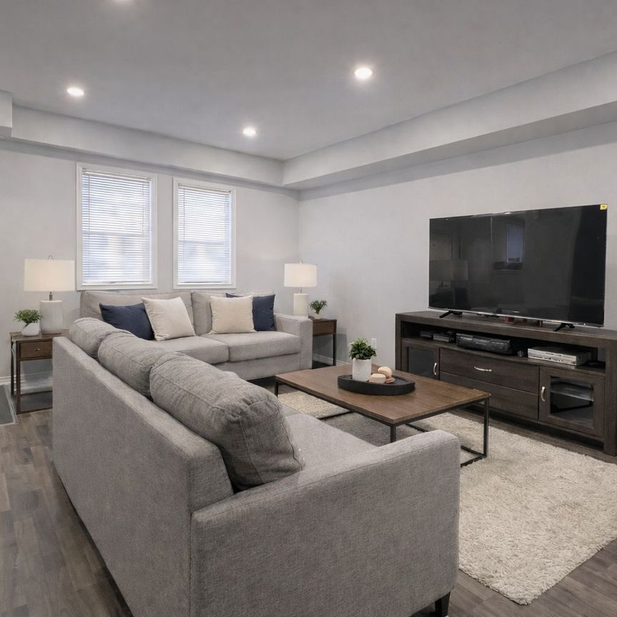 For Lease - 2464 Post Road Unit# 18, Oakville, Ontario - Photo 1