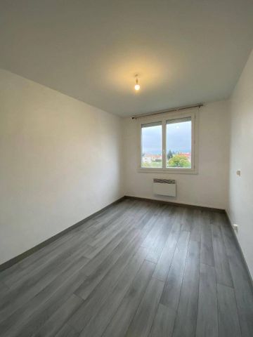 Location appartement rénové 3 pièces 56.88 m² à Romans-sur-Isère (26100) 5 - Photo 3