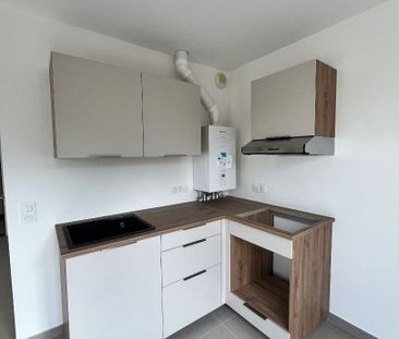 Location Appartement 1 pièce 28m² - Photo 5