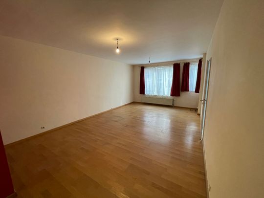Appartement 2ch avec emplacement de parking à 1190 Forest  Loyer: 1 350 € - Photo 1