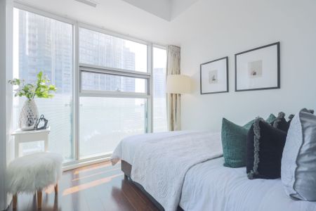 For Lease - 14 York Street Unit# 1002, Toronto, Ontario - Photo 5