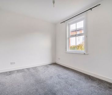 Cline Road, Guildford, Surrey, GU1 - Photo 2